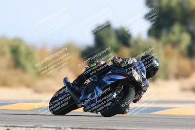 media/Jan-14-2024-SoCal Trackdays (Sun) [[2e55ec21a6]]/Turn 7 (140pm)/